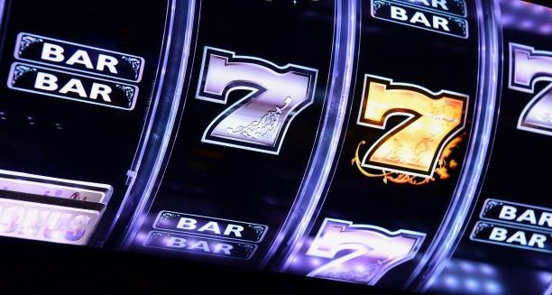 Mobile phone showing Togel Draw number selection interface with 4D, 3D, 2D options